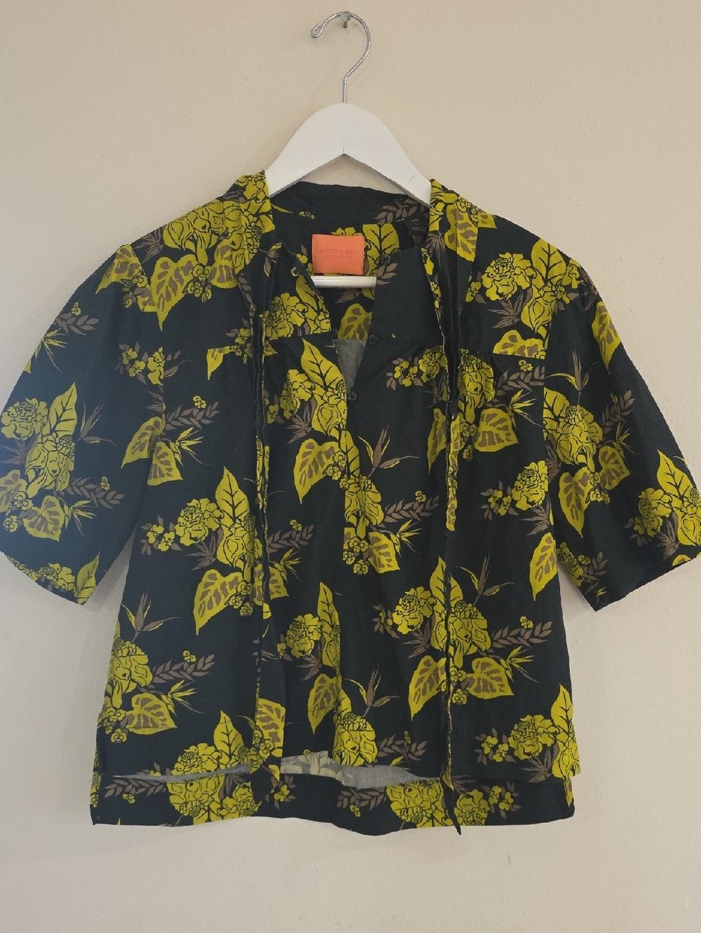 Scotch And Soda Cosmic Surf Black Floral Top